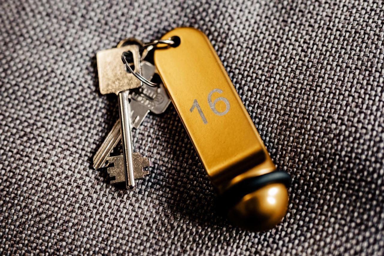Hotel Gut Landscheid ブルシャイト エクステリア 写真