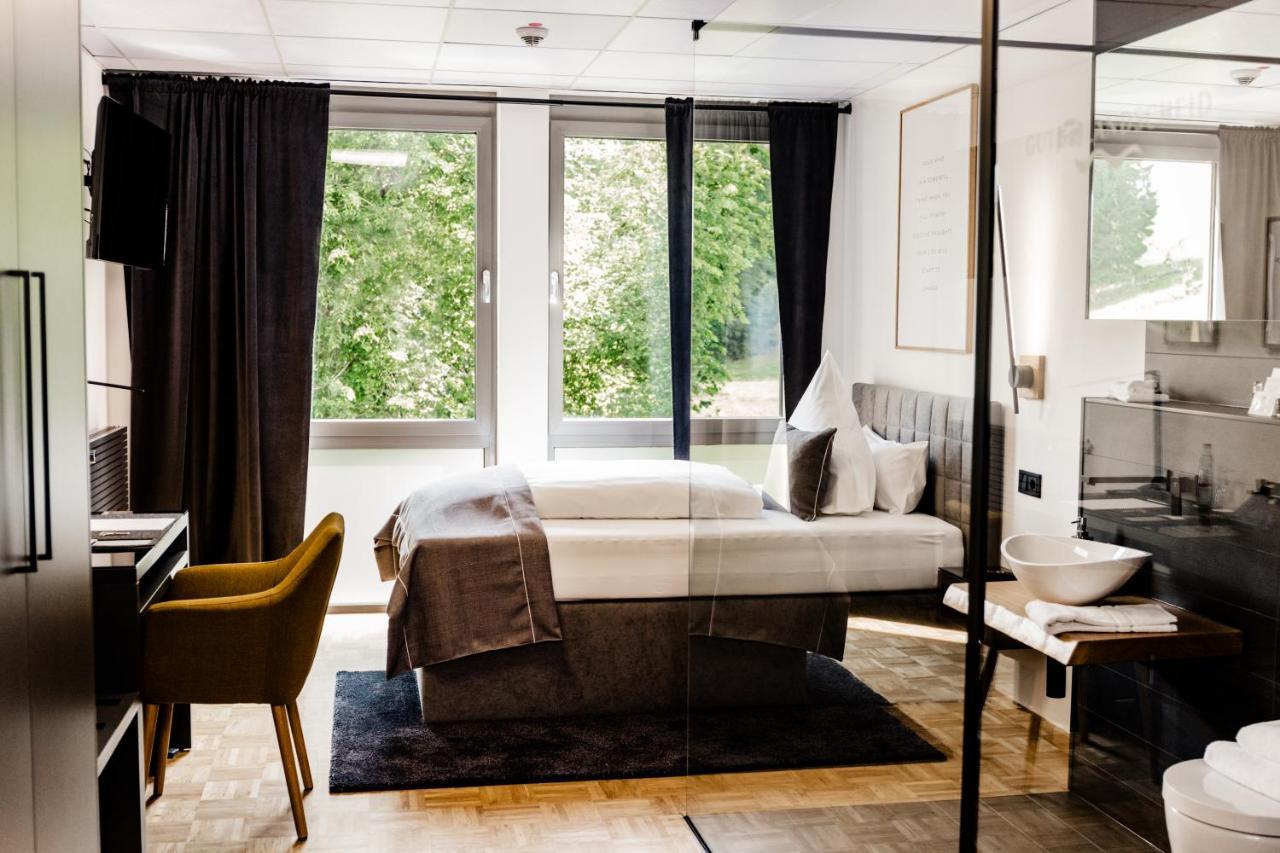 Hotel Gut Landscheid ブルシャイト エクステリア 写真