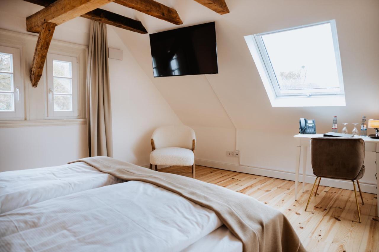Hotel Gut Landscheid ブルシャイト エクステリア 写真